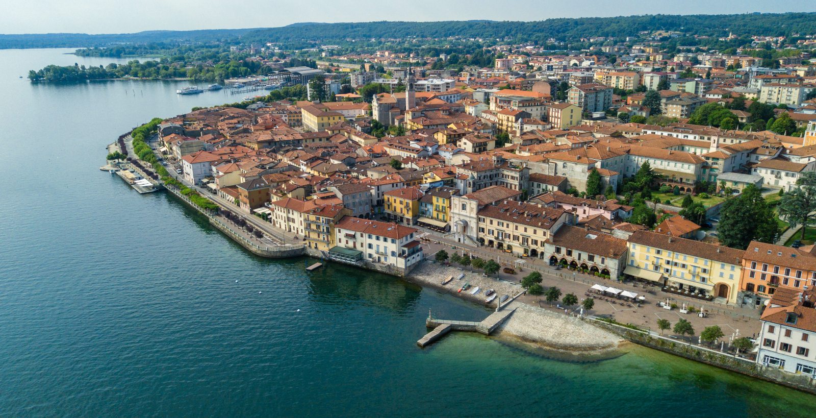campinglagomaggiore - ARONA E LA ROCCA DI ANGERA